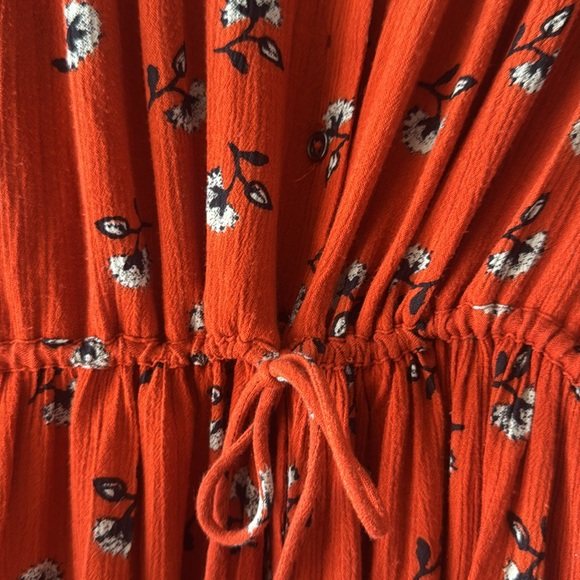 Amuse Society Red Floral Midi Dress - Picture 4 of 6